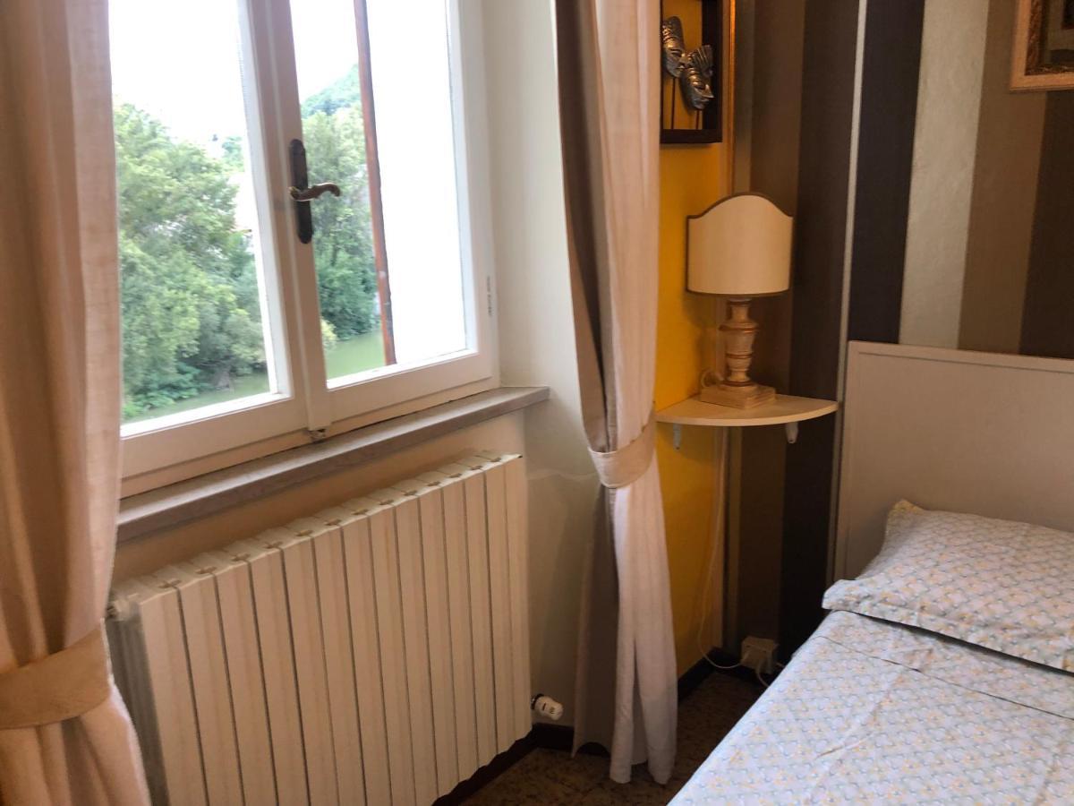 La Finestra Sul Fiume Bed & Breakfast Fossombrone Dış mekan fotoğraf