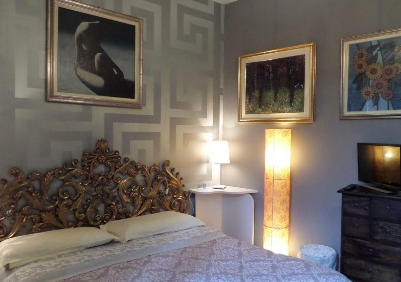 La Finestra Sul Fiume Bed & Breakfast Fossombrone Dış mekan fotoğraf