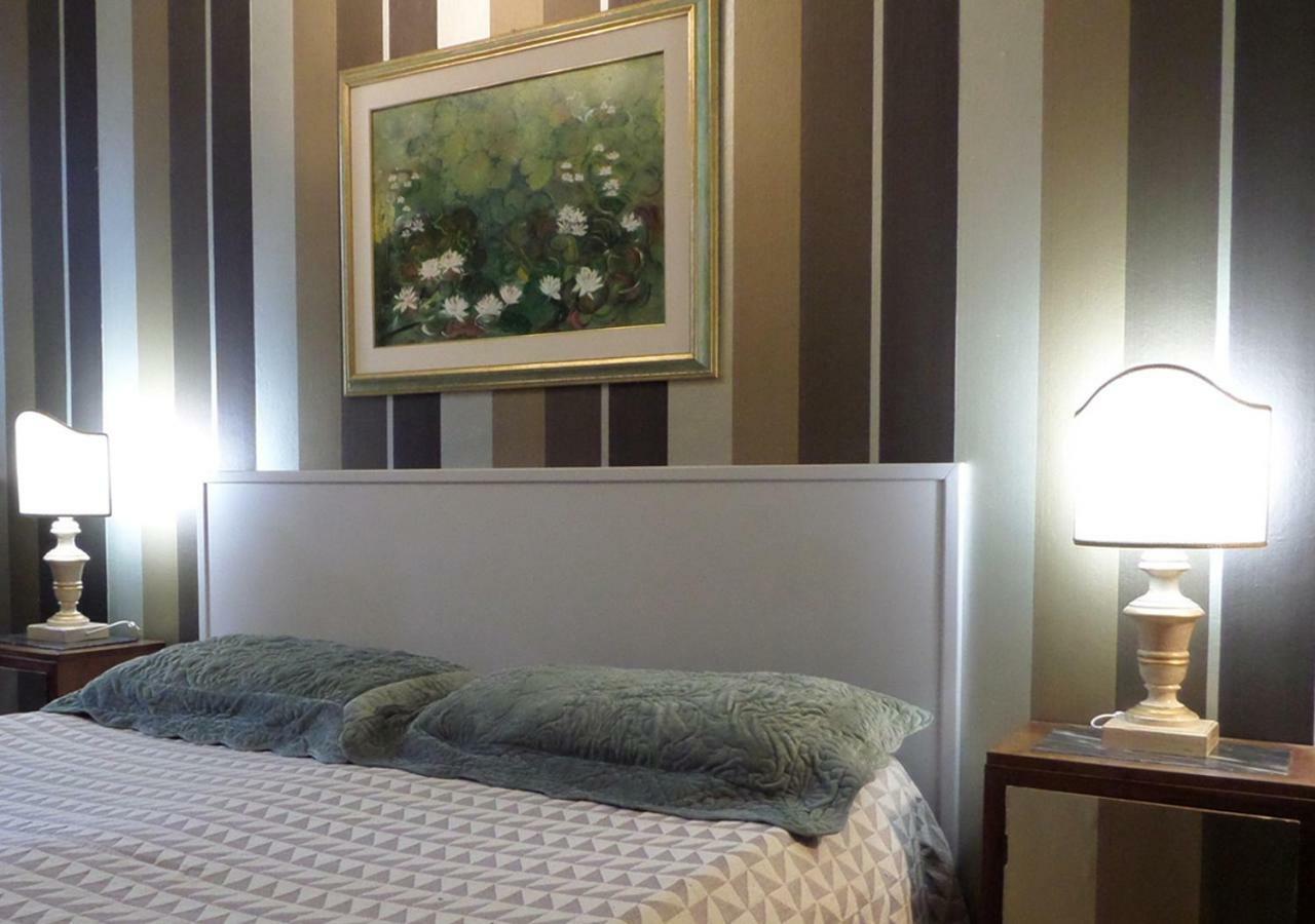 La Finestra Sul Fiume Bed & Breakfast Fossombrone Dış mekan fotoğraf